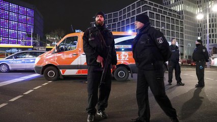 Attacco a Berlino, il sindaco: “La situazione è ora sotto controllo”