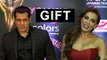 Iulia Vantur Gives Her LOVE To Salman Khan  Surprise Gift  Sansui Colors Stardust Awards 2016