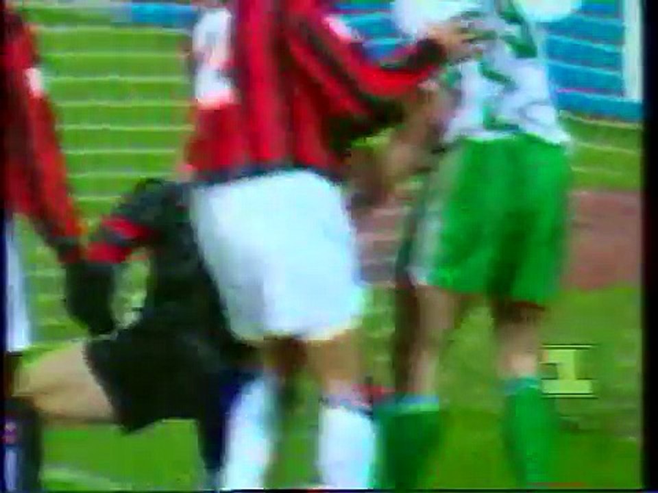 16.03.1994 - 1993-1994 UEFA Champions League Group B Matchday 4 SV Werder Bremen 1-1 AC Milan