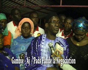 Gambie - Aj  Pads Plaide la Négociation