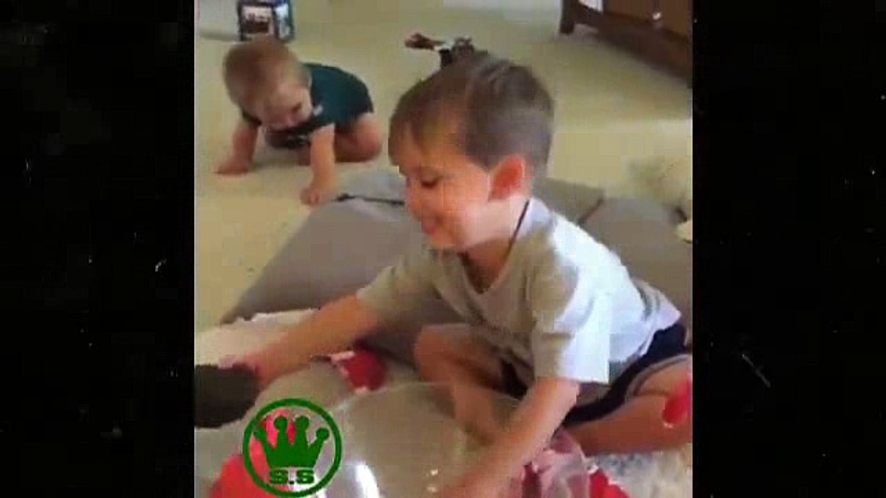 Funny Videos clips-hehe_11