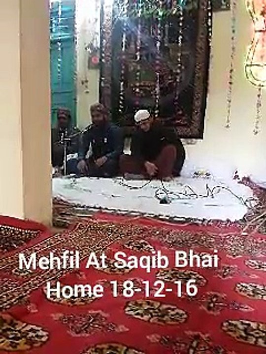 Roze Mehshir Humain Apna Hawala Dedo