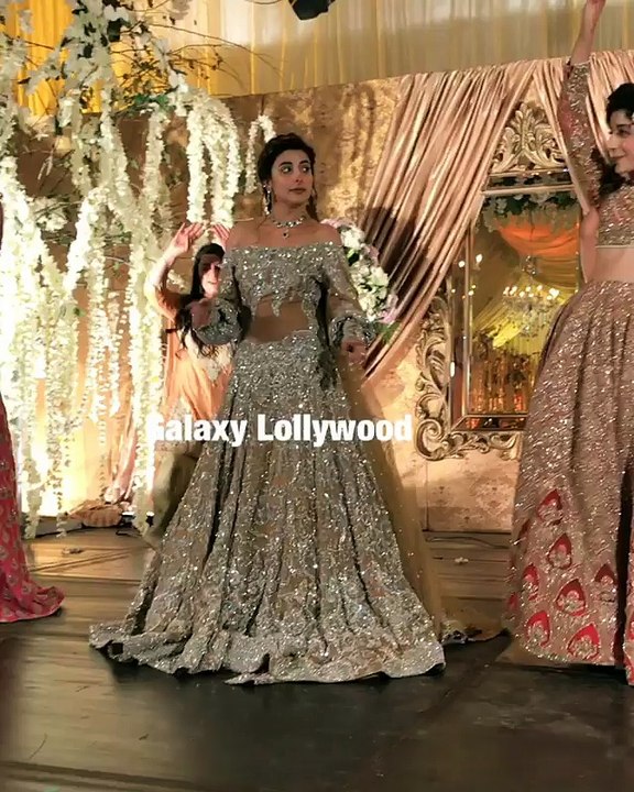 Urwa Hocane And Mawra Hocane Dance Video On Wedding
