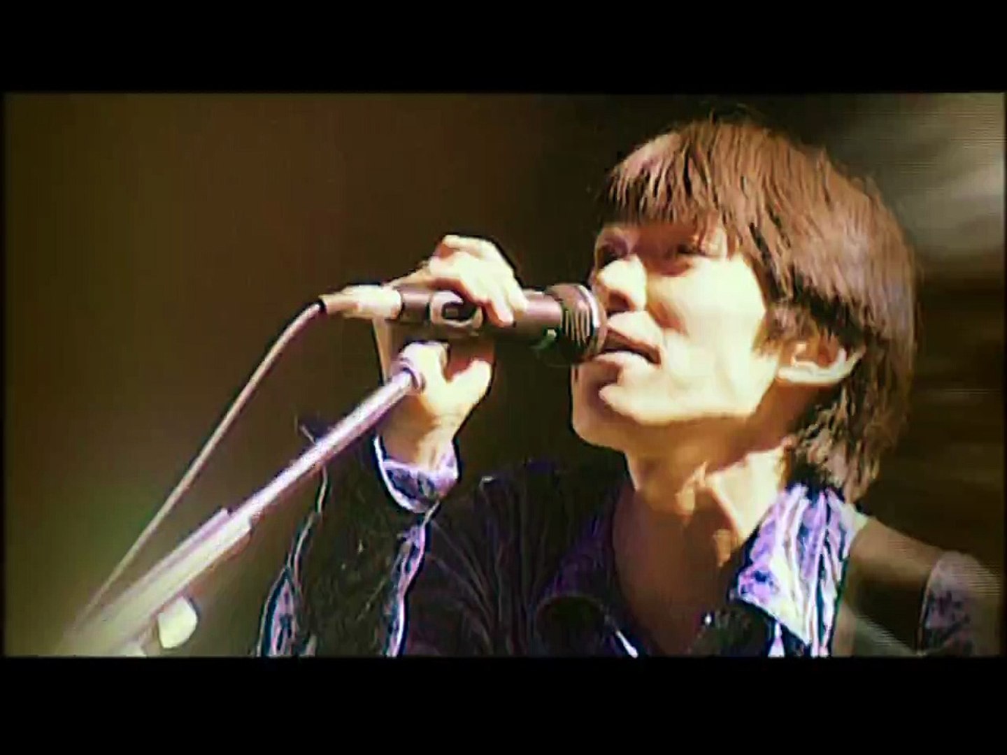 スピッツ 花泥棒 動画 Dailymotion