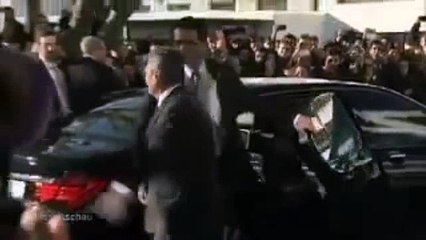 Muslim girl refuses to shake German president's hand as he visits a school to praise it… for integrating migrants so wel