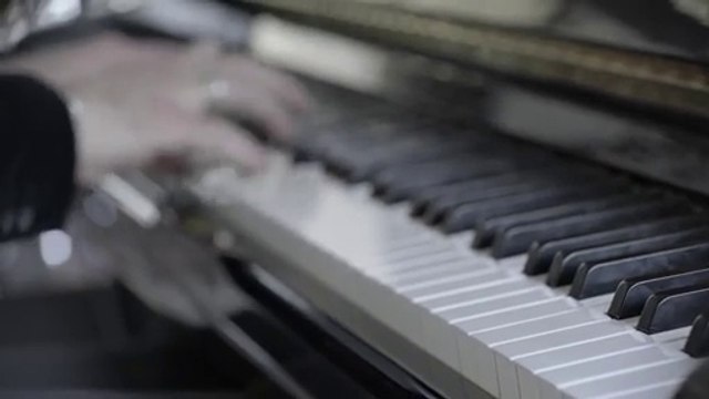 Gloomy Sunday.. Last Of Songs