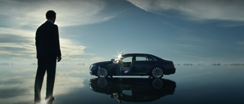 Matthew McConaughey, protagonista del nuevo anuncio del Lincoln Continental