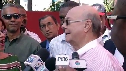 Hipolito Explicando Su Perreo