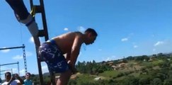 Brezilya'da bungee jumping faciası