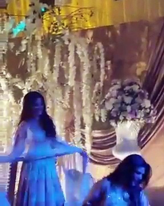 Resham and Sajal Ali on the dance floor at Urwa and Farhan wedding