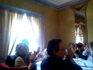 12 mai 2016-Mamie chante pour ses 95ans: Les vieilles de notre pays