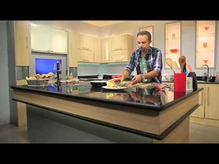 سندوتش بيض بالخضروات - عصير مانجو بحشوة الفراولة  #ساندويتش_وحاجة_ساقعة #شريف_الحطيبى #cbcsofra