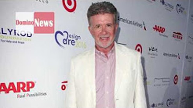 Leonardo DiCaprio and Robin Thicke gather for Alan Thicke memorial