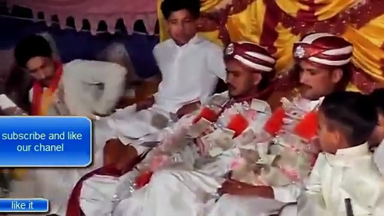 Pakistani wedding Private Mujra 2017 -