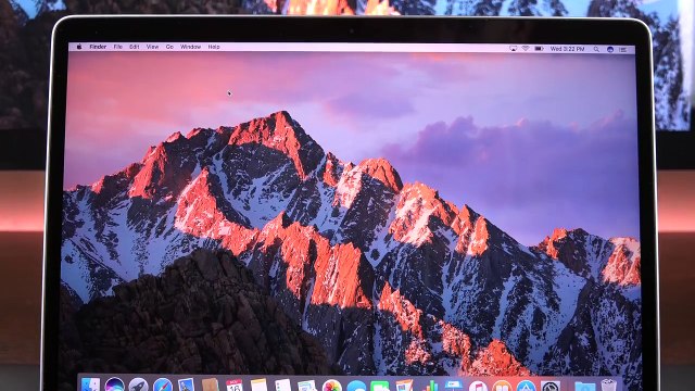 Apple MacBook Pro 13 (Touch Bar)_ Unboxing & Review