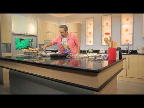 سندوتش اصابع السمك والبطاطس - كوكتيل طبقات #ساندويتش_وحاجة_ساقعة #شريف_الحطيبى #cbcsofra