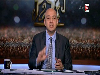 عمرو أديب: هتحزم وهرقص لو الدولار نزل 11 جنيه