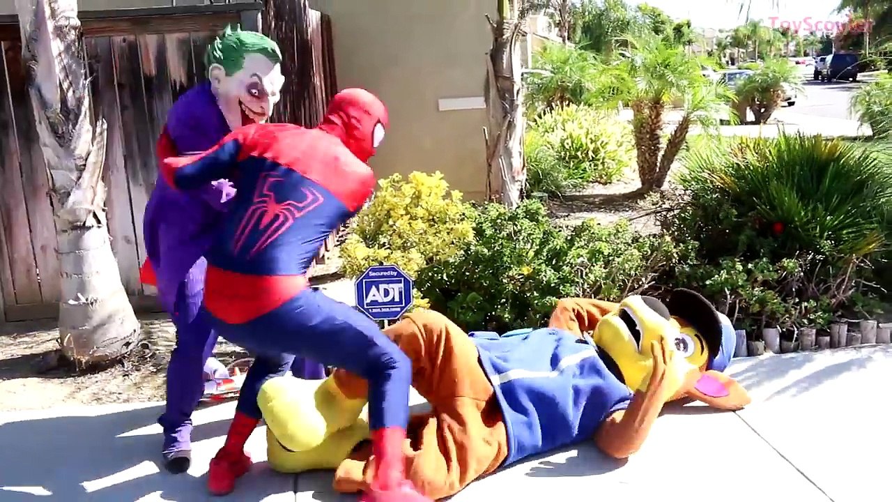 Joker Serves Spiderman Head on a Platter! w/ Peppa Pig, Hulk, Minnie Mouse & Paw Patrol Chase IRL