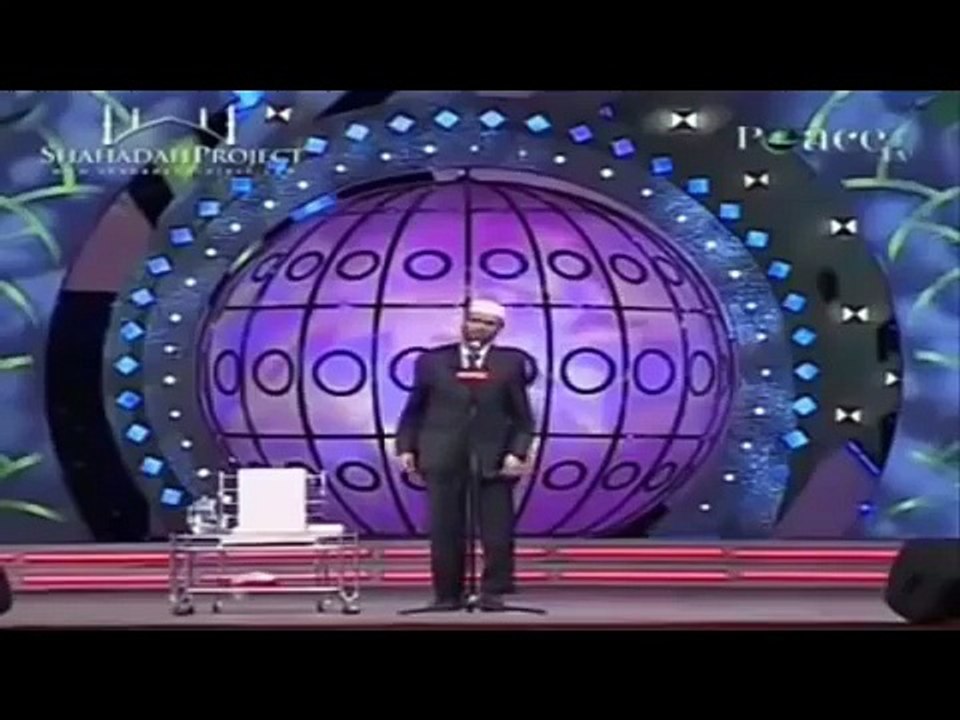 Fight Between Hindu Girl Vs Zakir Naik Aggressive Girl leave the Show 2016
