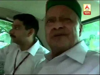 Virbhadra Singh quits cabinet after corruption charges against him