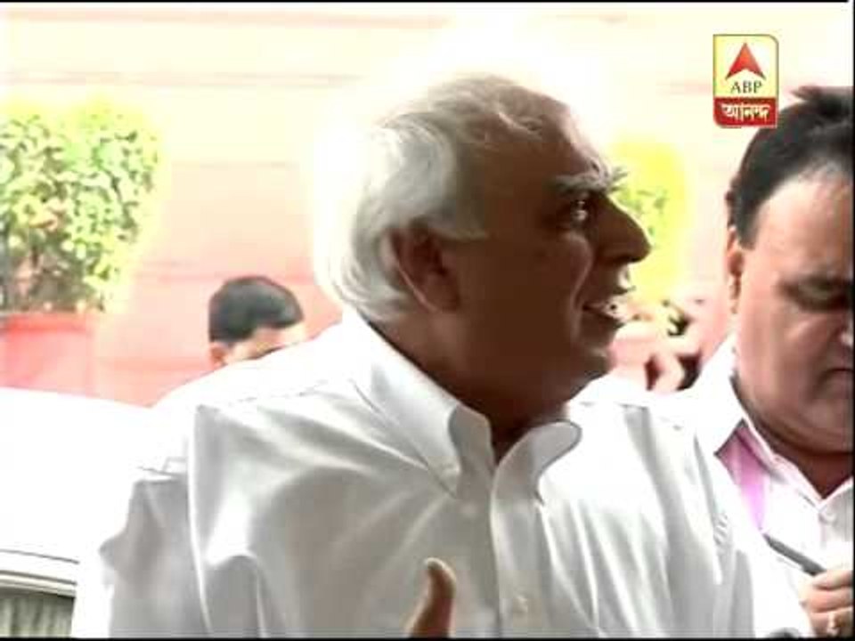 Salman Khurshid and Kapil Sibbal on L.K Advani's illegitimate comment