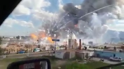 Más de 20 muertos y 70 heridos en explosión en mercado mexicano de pirotecnia -