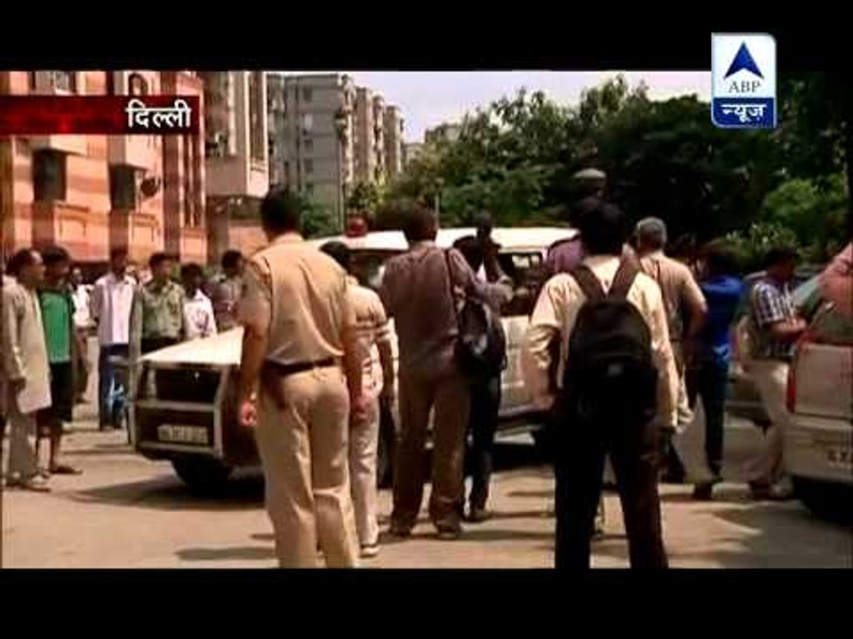 Sansani: Teen falls from apartment block, mystery over death‎