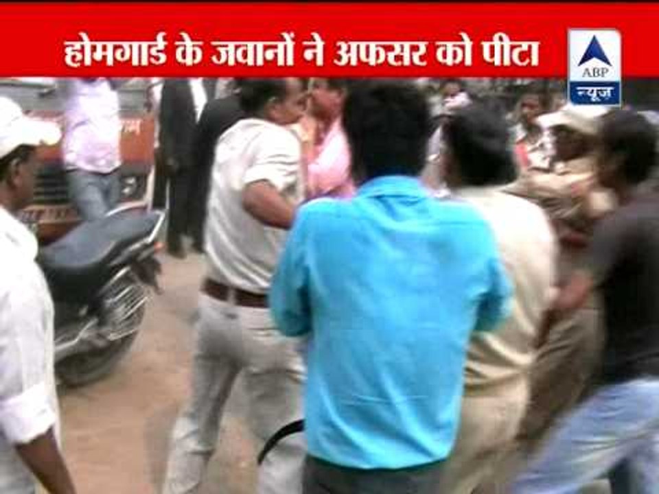 Officers beaten up by homeguard jawans in Allahabad