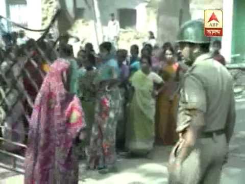 police lathicharged women protesters at Raniganj