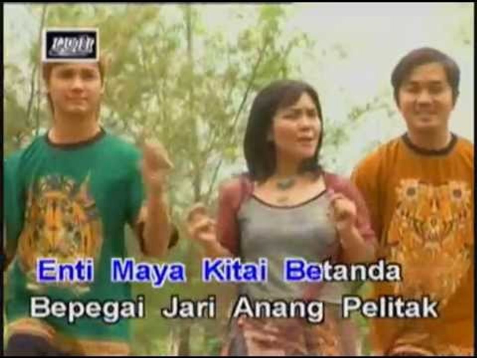 Joget Tarit Menarit