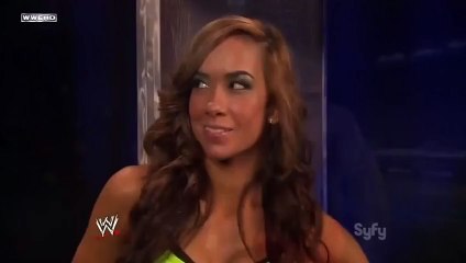 720pHD WWE Smackdown AJ Lee vs Tamina 01