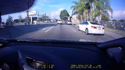 Angry Teenager broke innocent driver's side mirror (Black Box Cam)