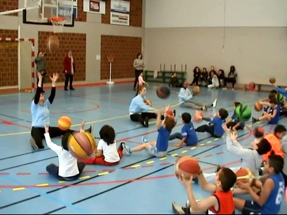 Ecole de basket 2016  fête de noël STRASBOURG LIBELLULES BC