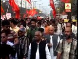 Chaos at cpm rally . Cpm alleges tmc attack at their rally, Tmc denies.