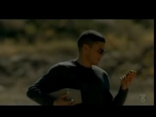 Sara & Michael - Superman it's not easy