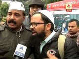 AAP supporters injured as they clashed with police to enter Kejriwals' dharna venue