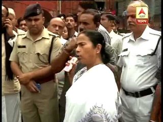 CM Mamata makes a surprise visit to SSKM Hospital