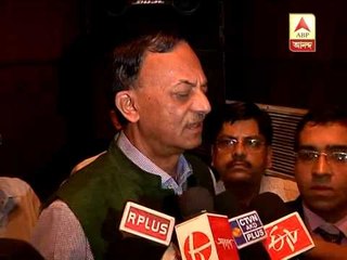 Power Minister Manish Gupto blames central Govt.  over foreign investment in power sector