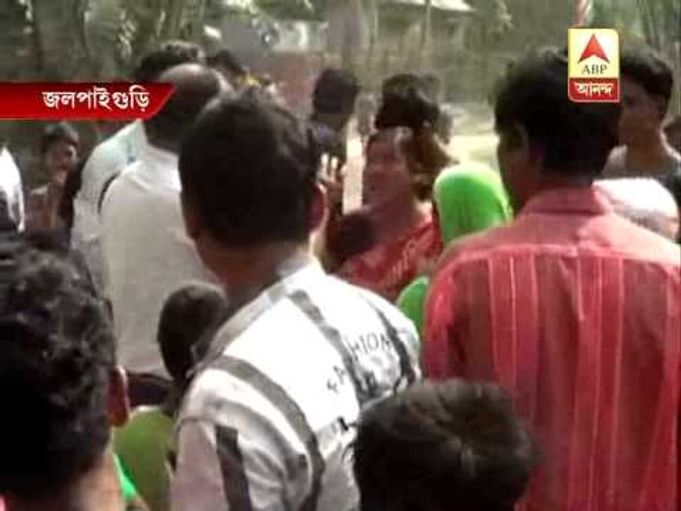 Jalpaiguri:chaos near polling booth