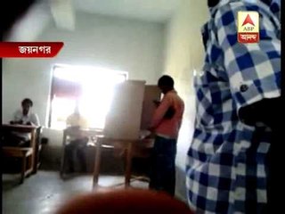 Local TMC leader allegedly conducted vote at a booth at Jibantala of Jaynagar