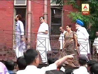 BJP team  at sskm hospital to meet tortured party workers