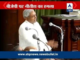 Nitish wins trust vote, attacks Modi in his speech