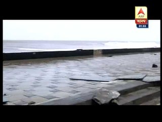 Sudden high tide  hit the coast of Worli Mumbai
