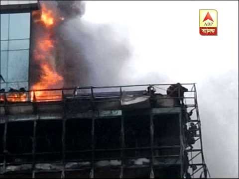 Mumbai: Navy helicopters deployed to airlift stranded people from fire-hit Andheri building