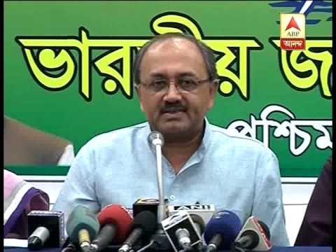 BJP leader Sirdharthnath Singh questions Mamata's morality on Saradha issue