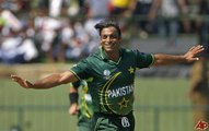 7 wickets for 8 runs - 95-3 to 103 ALL OUT!!! Shoaib Akhtar's brilliant Spell