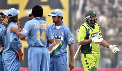 PAKISTAN NEED 8 RUNS FROM 3 BALLS vs INDIA __ GREATEST MATCH