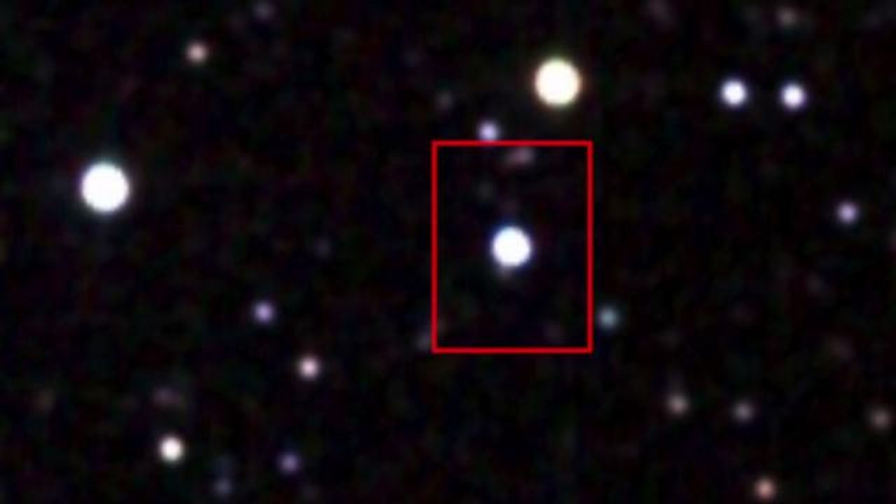Alien MegaStructure Star Pushing Scientists Creativity