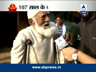 Jagdalpur: 107-year-old man votes despite physical disability