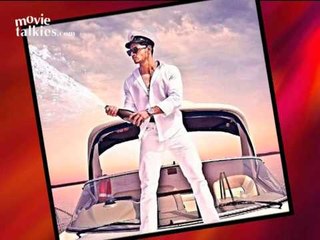 First Look Unveiled: Suraj Pancholi Turns Sailor For 'Hero'